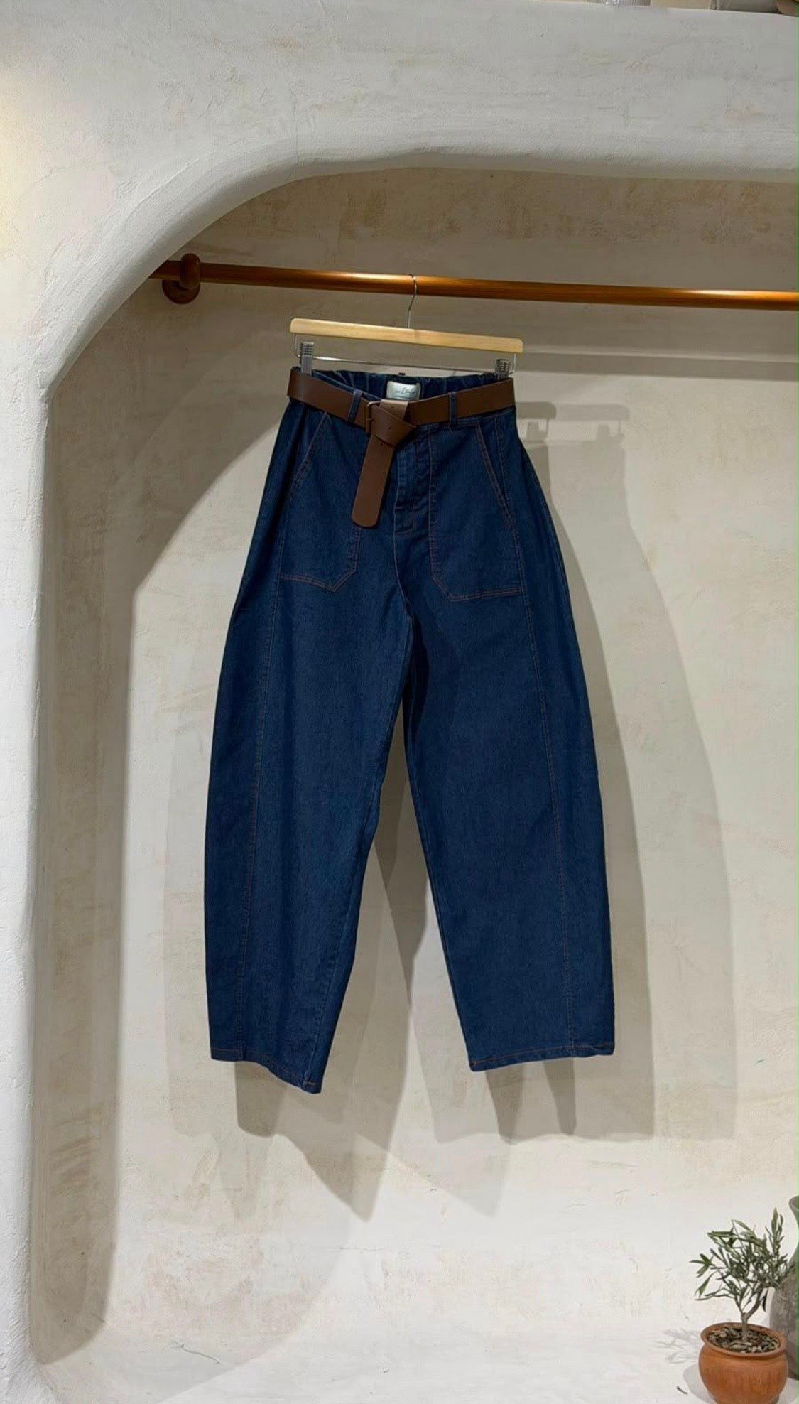 2600 Made In Italy Barrel Denim Pant Belted