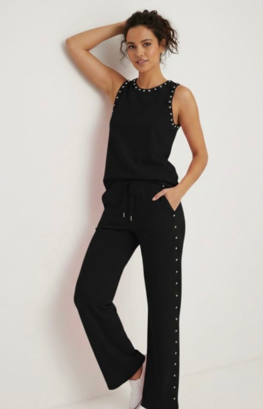 2295 Black Studded Travel Set