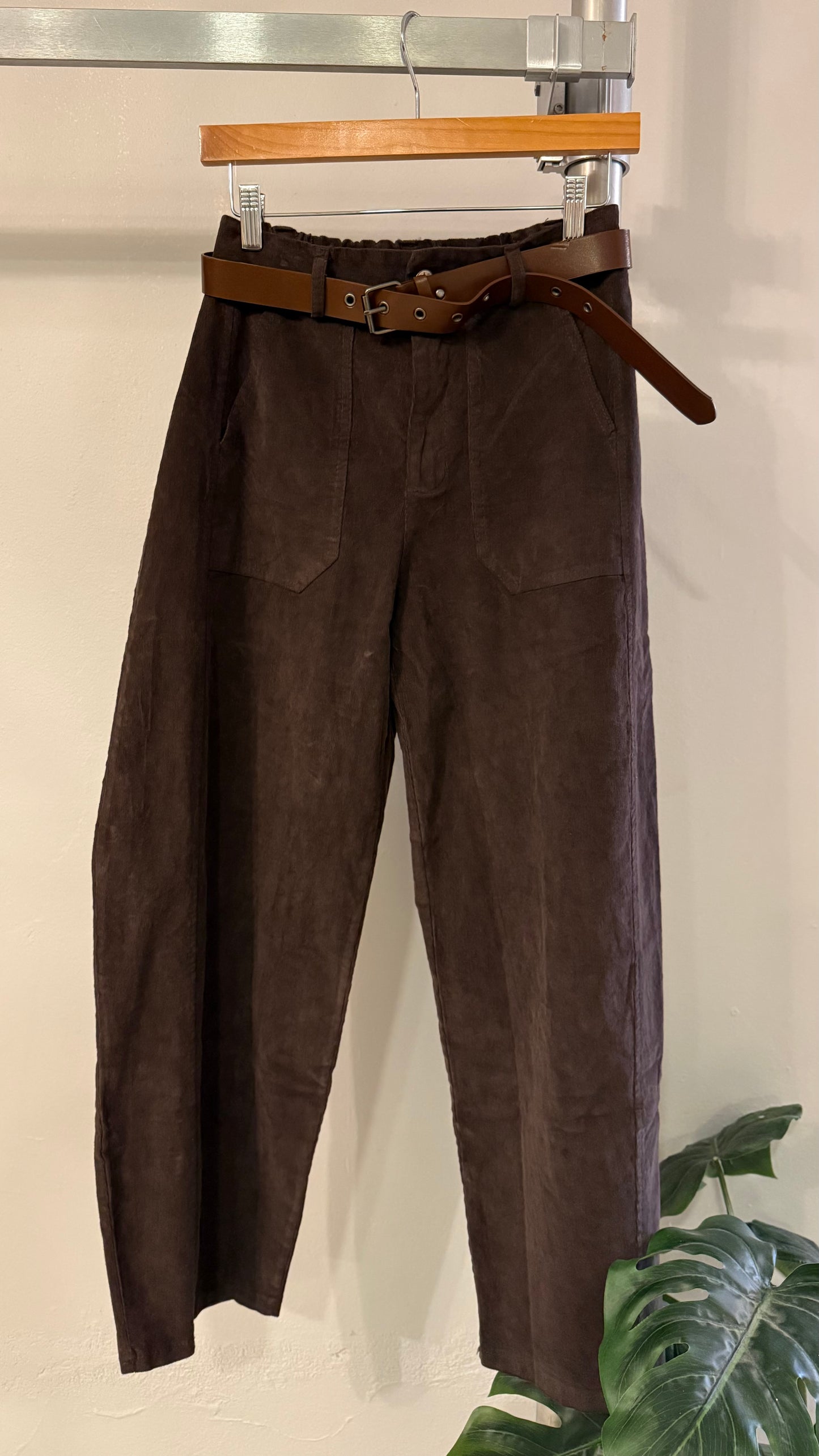 1753 Italian Barrel Corduroy Pant