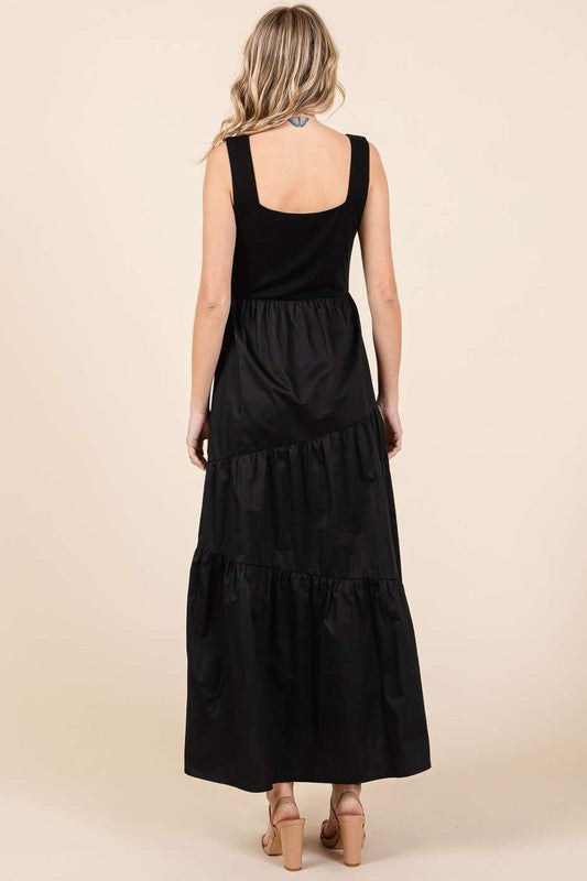 1174 Black Square Neck Maxi Dress