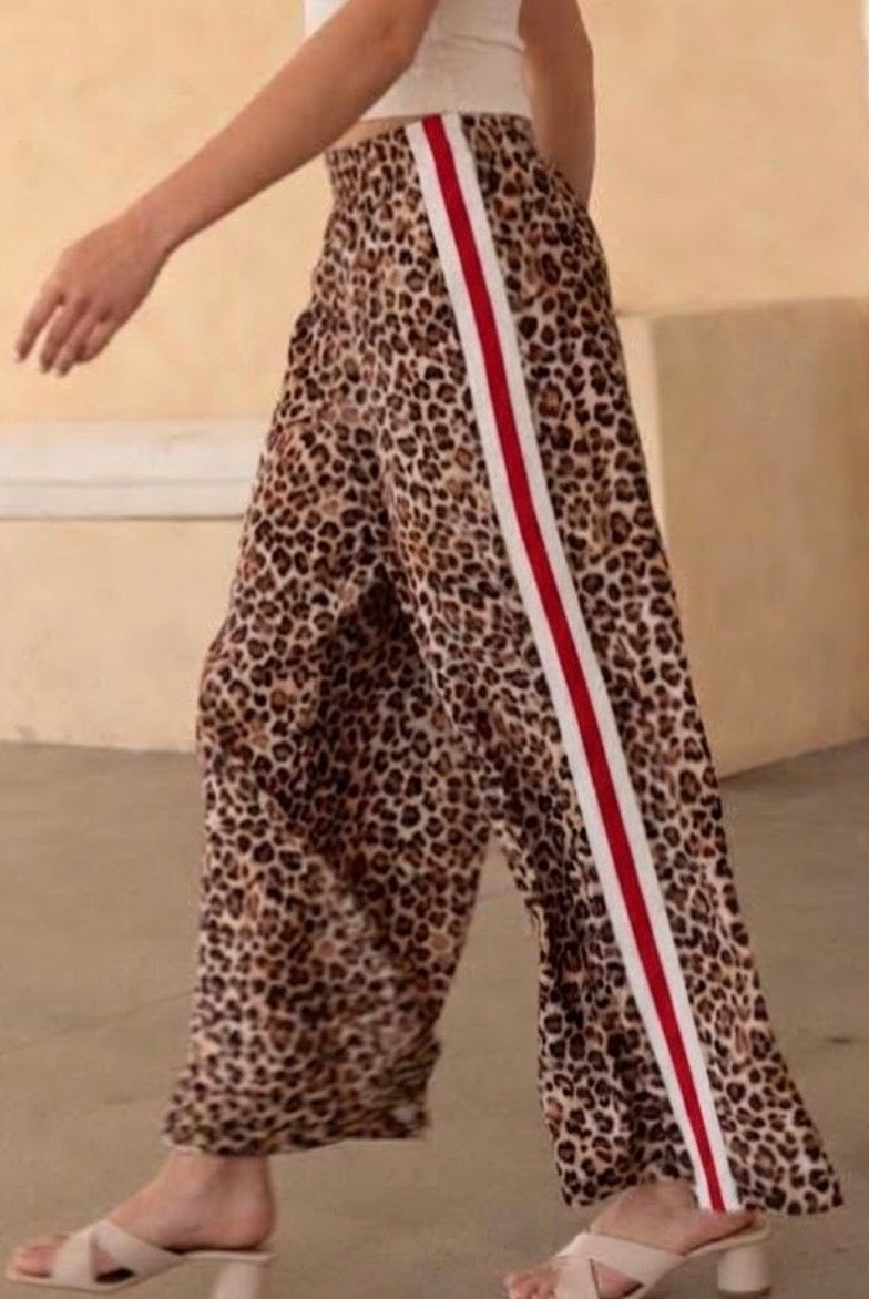 2649 Leopard Print Red Track Lines Pant