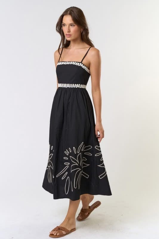 1602 Black & White Embroidered Midi Dress