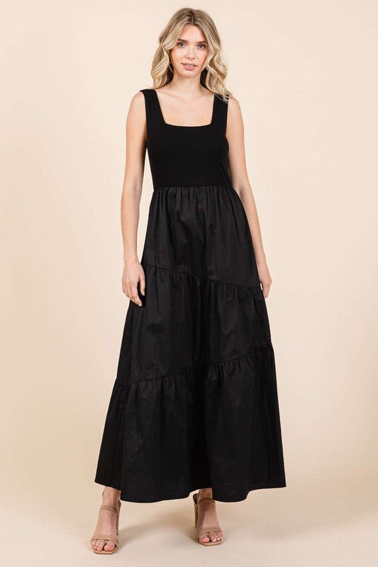 1174 Black Square Neck Maxi Dress