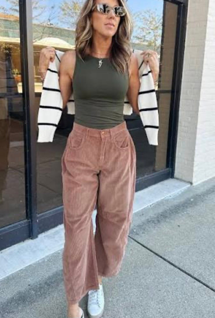 1753 Italian Barrel Corduroy Pant