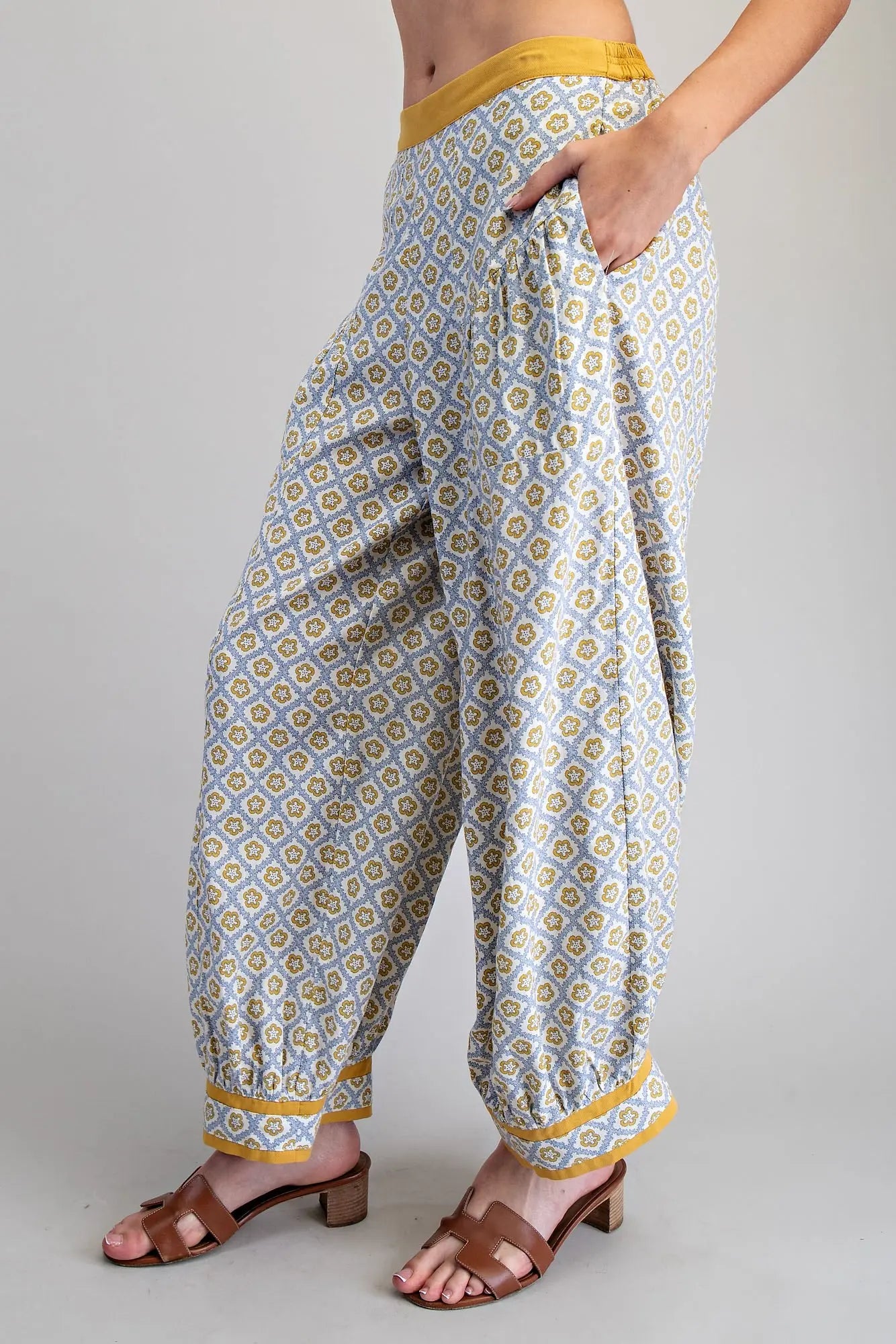 2408 Mustard Print Barrel Pant