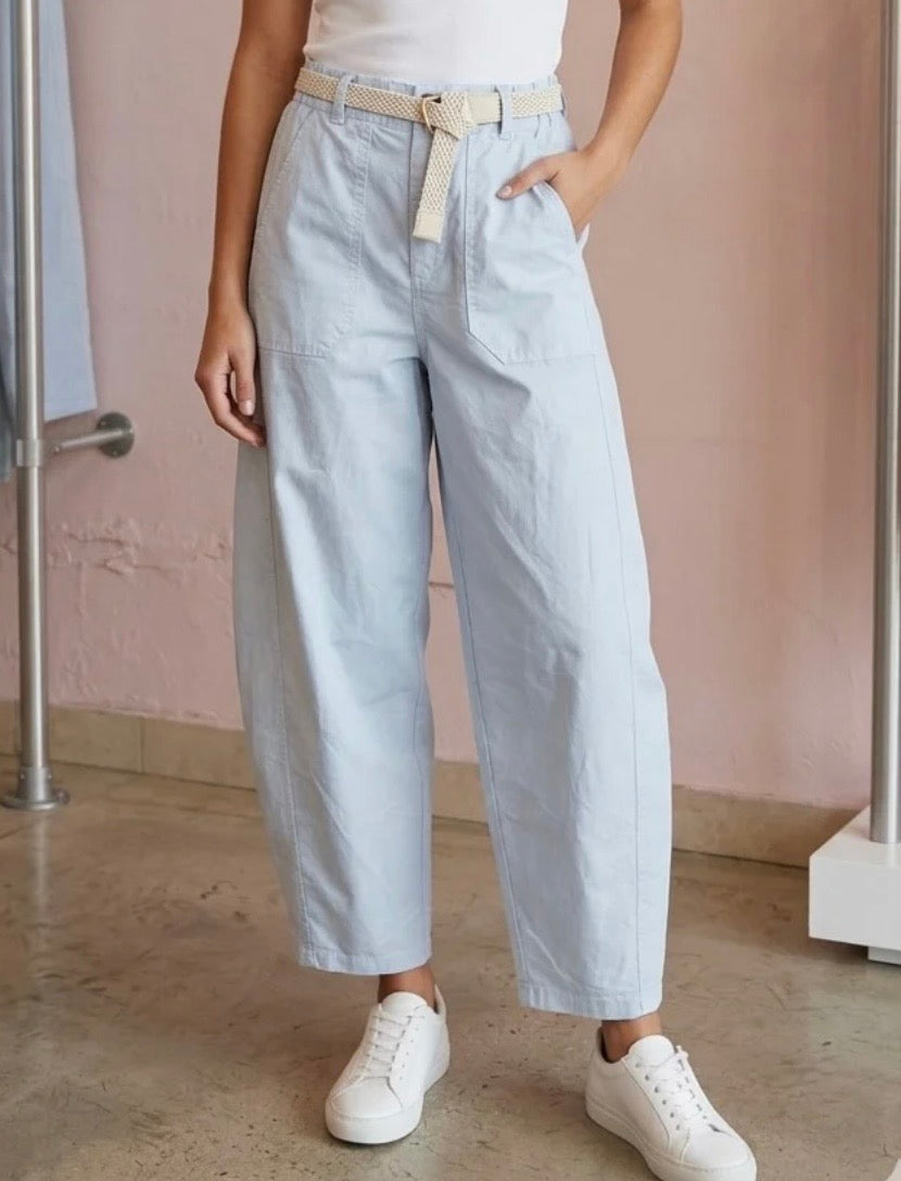 2284 Italian Belted Barrel Pant