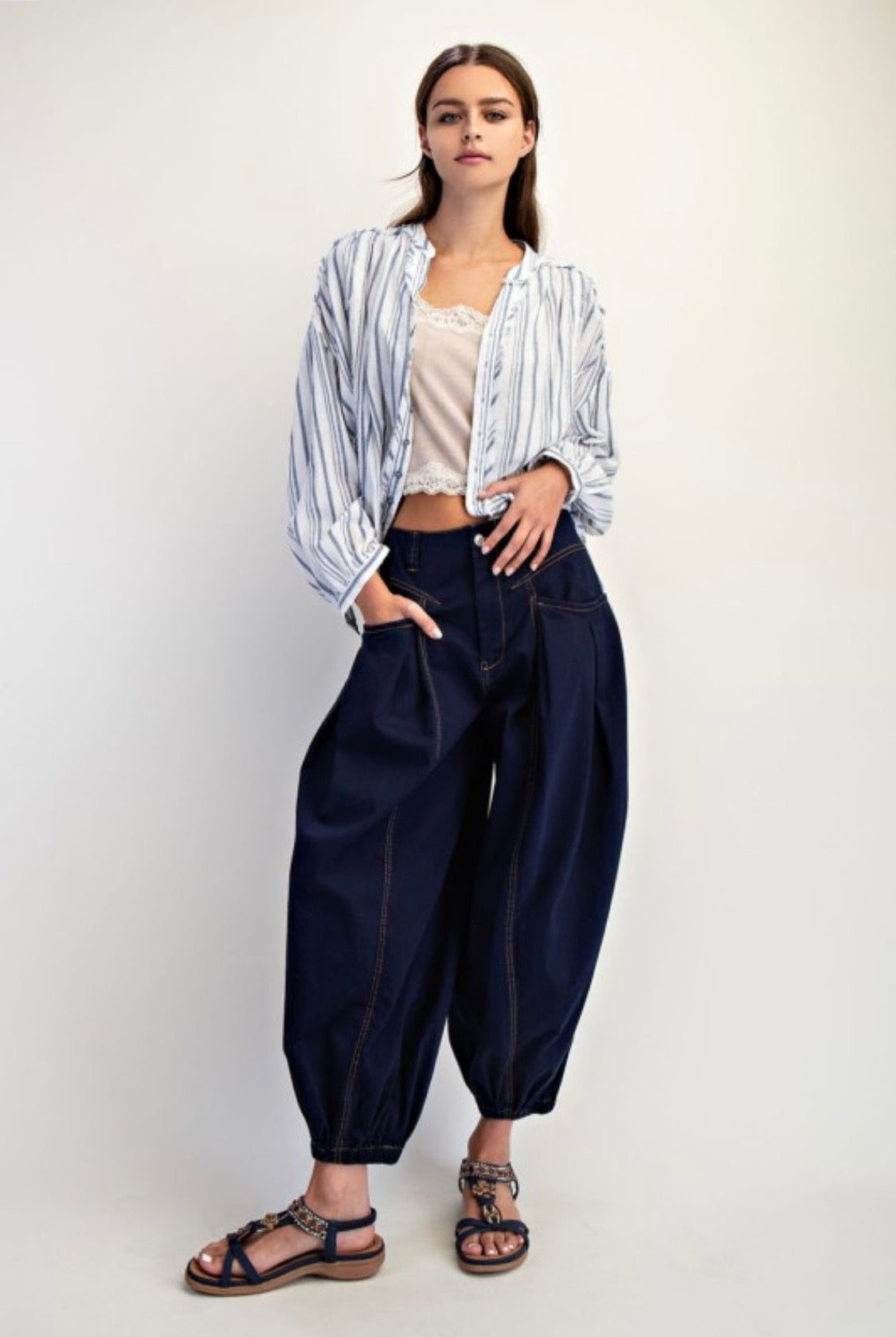 2379 Navy Barrel Pant