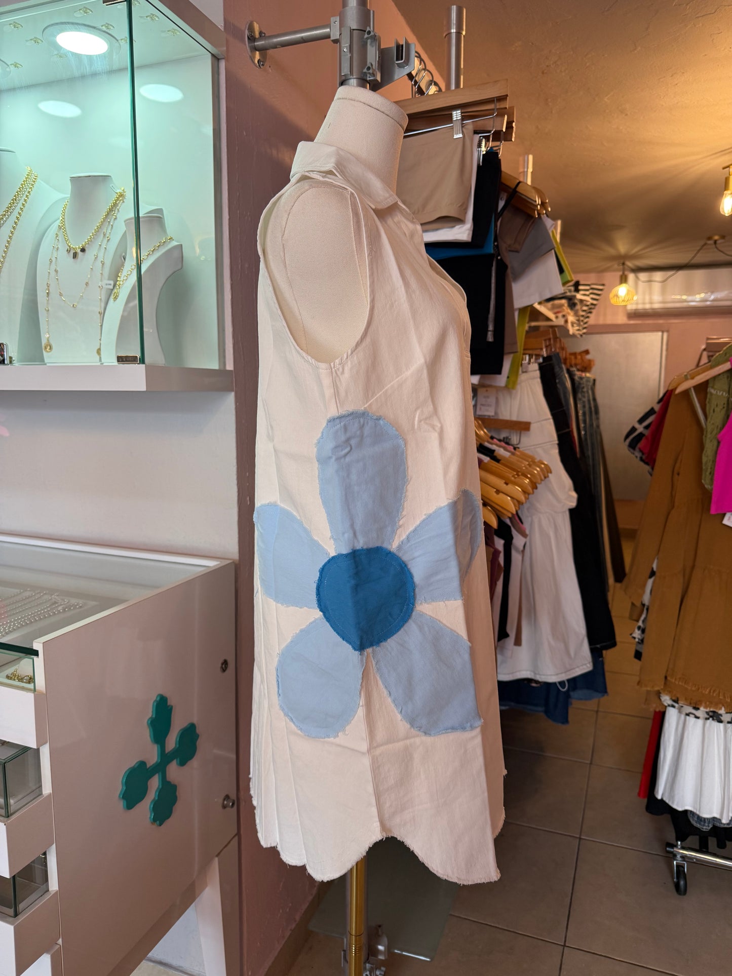 1488 Blue Flower White Dress
