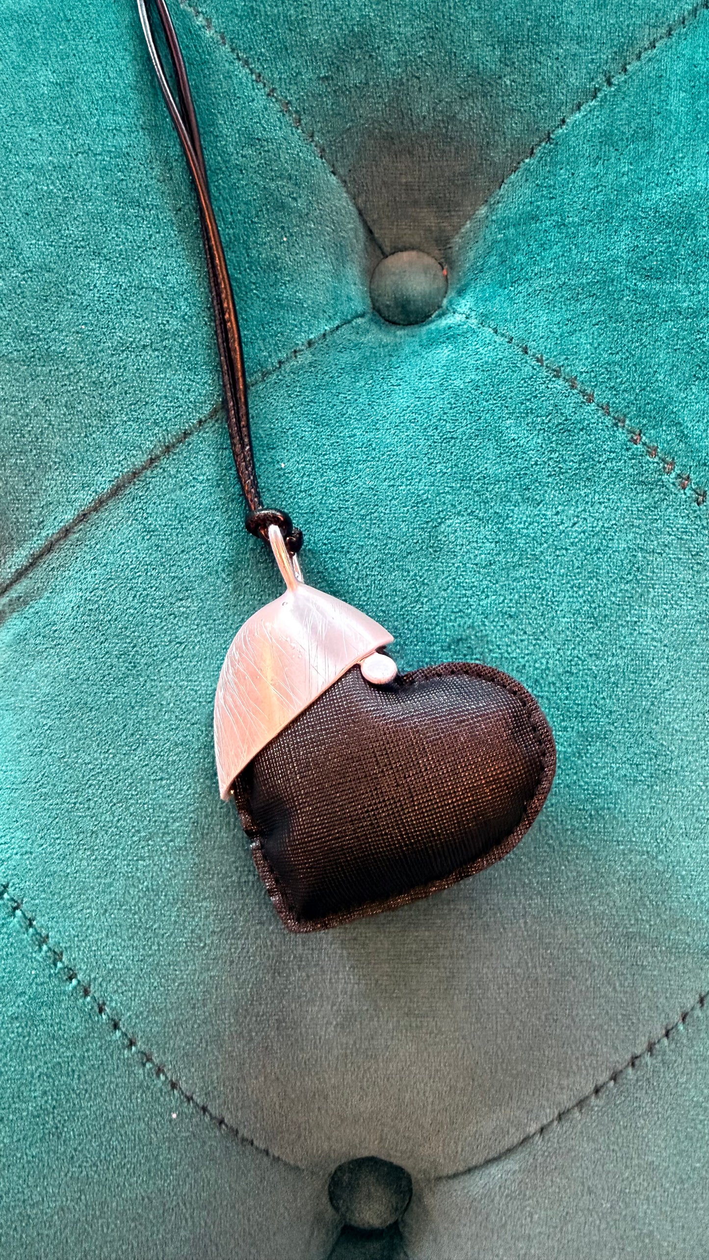 2063 Black & Silver Heart Necklace
