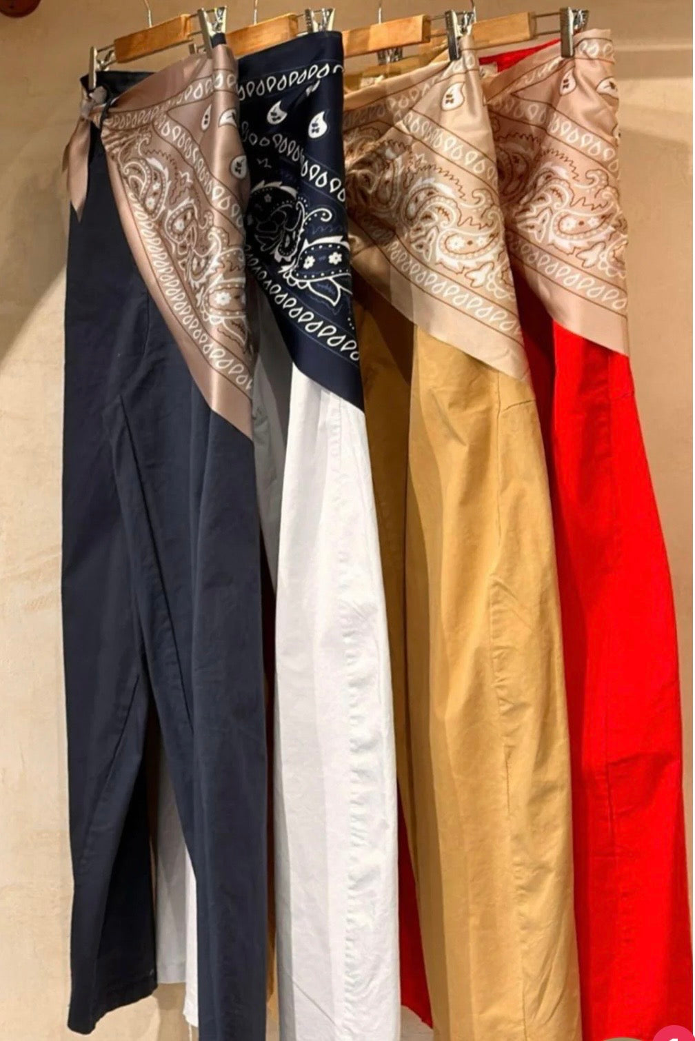 2444 Italian Barrel Pant