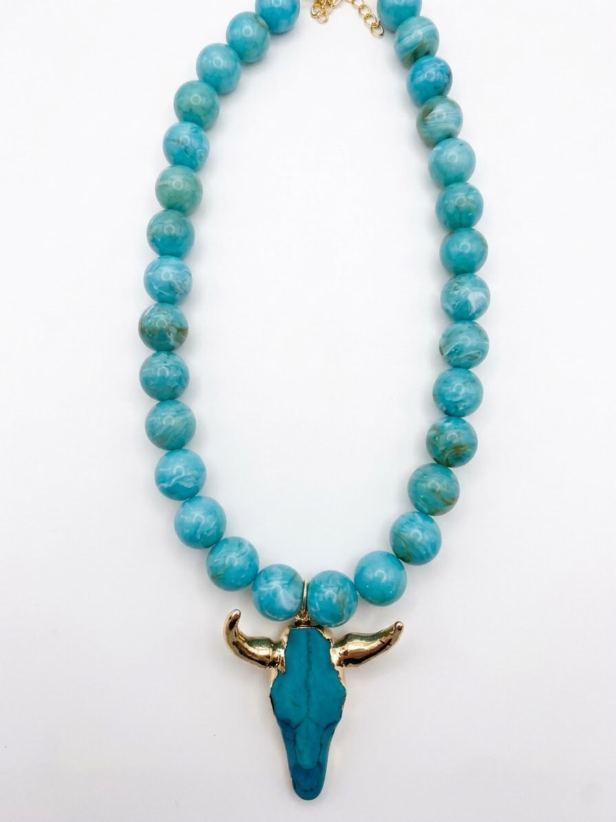 2714 Bull Skull BubbleGum Necklace