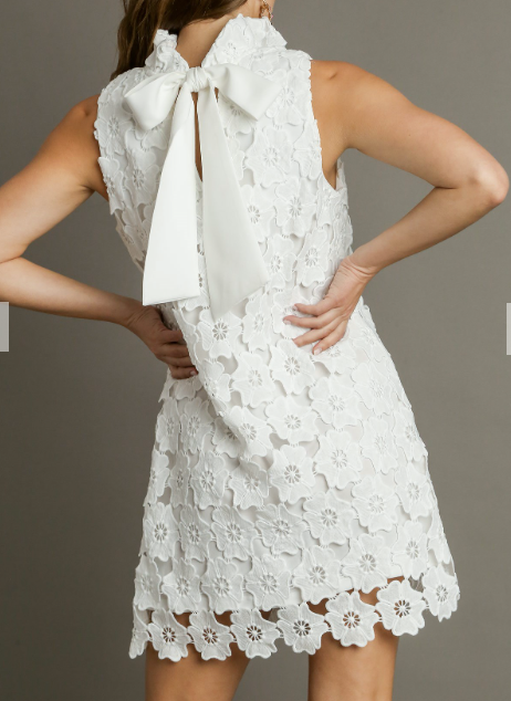 1082 Floral Lace Turtle Neck Sleeveless Dress