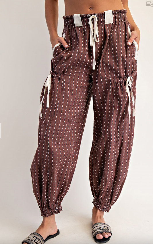1647 Diamond Striped Jogger Pant