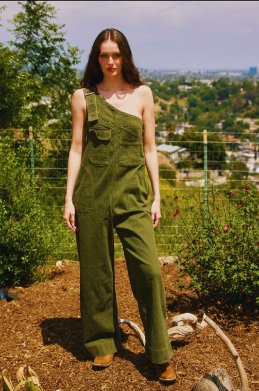 1704 One Shoulder Buckel Jumpsuit
