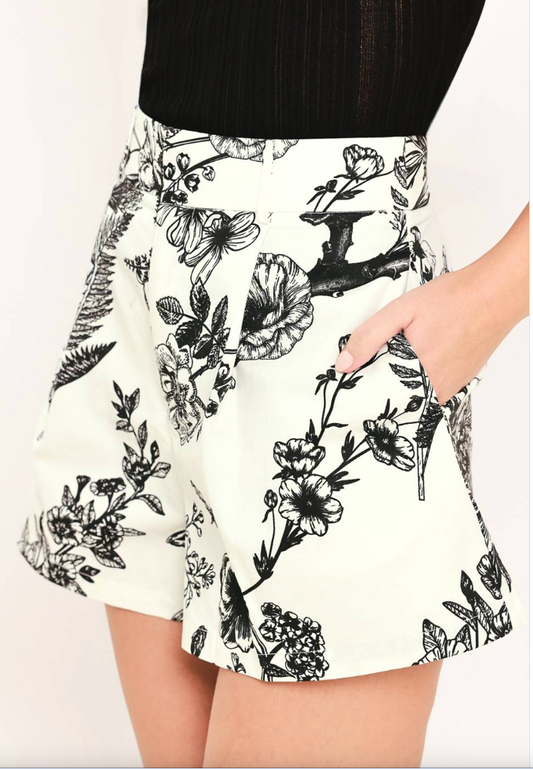 2524 Black & White Skort