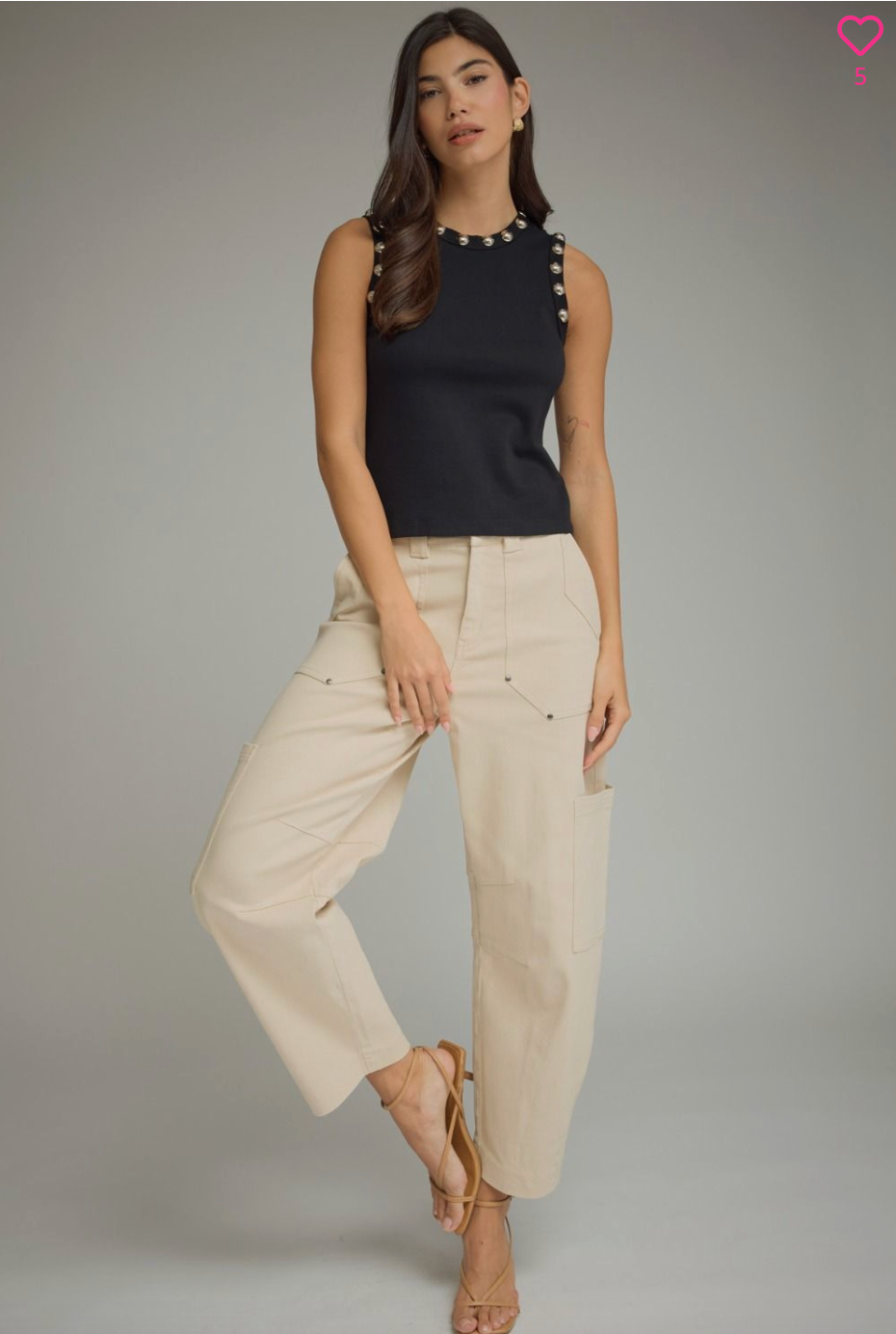 2521 Stud Detail Top