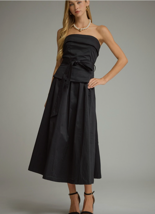 2646 Black Strapless Midi Dress