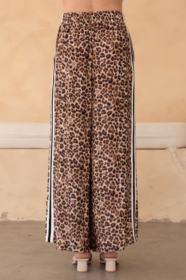 2649 Leopard Print Red Track Lines Pant