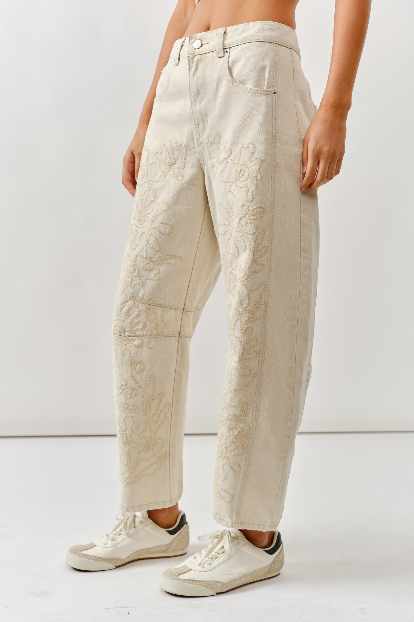2366 Beige Embroidered Barrel