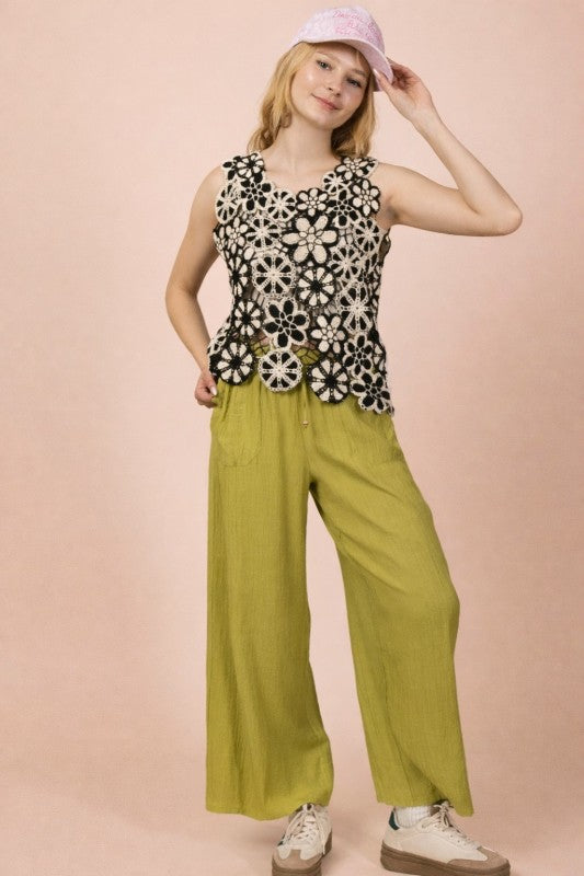 2239 Floral Crochet Top